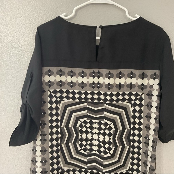 BCBGMaxAzria Elisa black comb shift dress with geometric pattern size Small - Picture 9 of 12